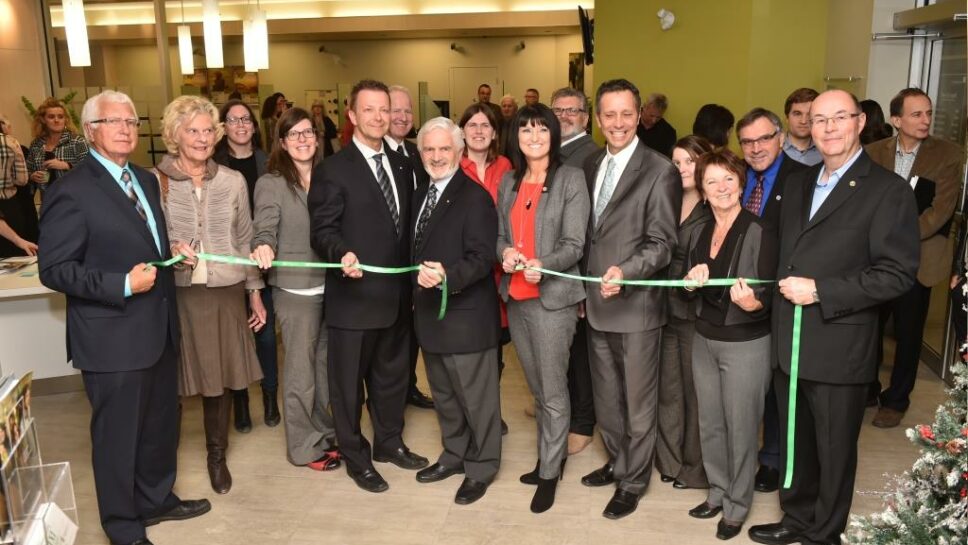 Desjardins inaugure sa nouvelle caisse à SaintJérôme Journal Le Nord