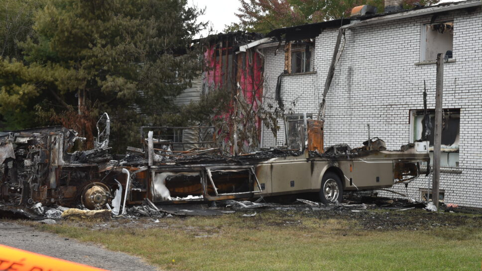 «Il ne faut pas que ce soit comme à L'IsleVerte. Sortezles tous