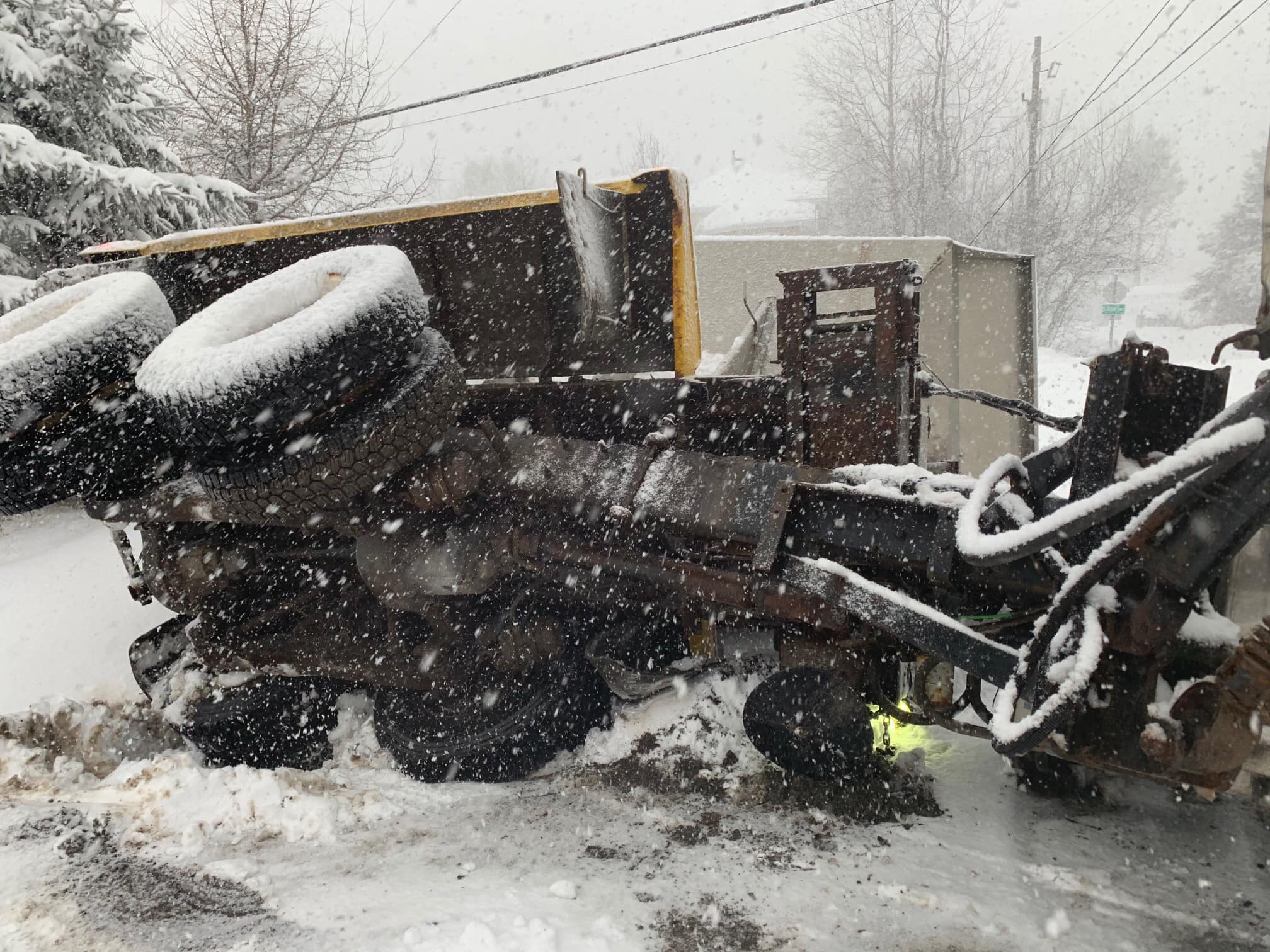 Prévost : 5 camions de déneigement accidentés