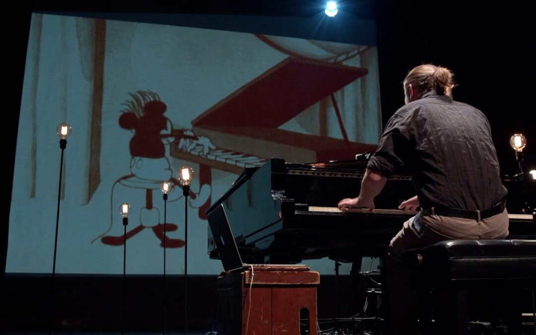 Roman Zavada démocratise le cinéma muet grâce au piano